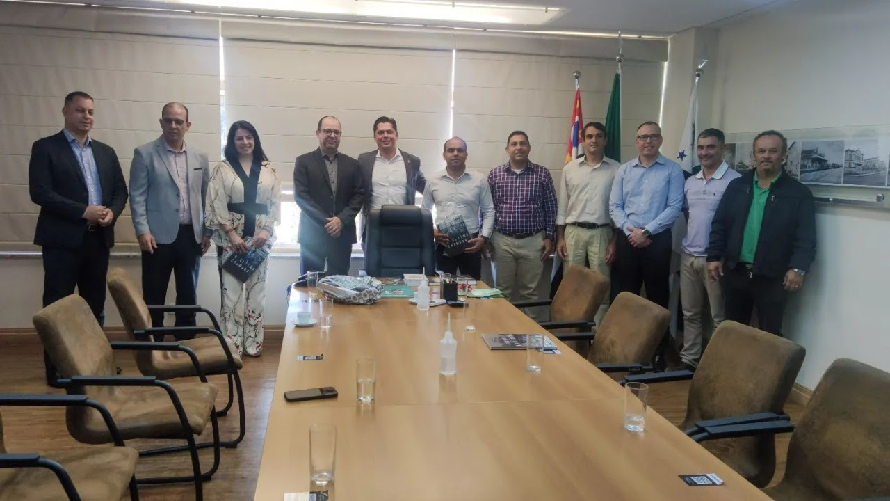 Prefeito Jeferson Brun recebe líderes da Igreja Adventista em Itapetininga