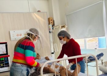 Aulas práticas do curso de Cuidador de Idosos são realizadas em Itapetininga