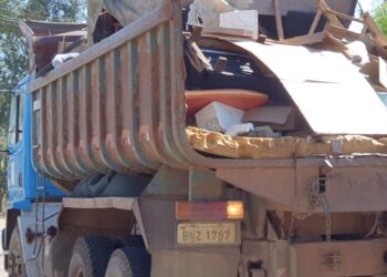 Mutirão contra a dengue retira 45 toneladas no Jardim Santa Inês, em Itapetininga