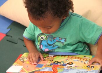 Biblioteca Municipal realiza mais um ‘Lê no Ninho’