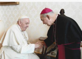 Dom Gorgônio encontra com Papa Francisco no Vaticano