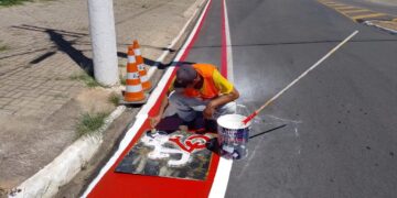 Prefeitura realiza em pinturas de ciclovia em vias de Itapetininga