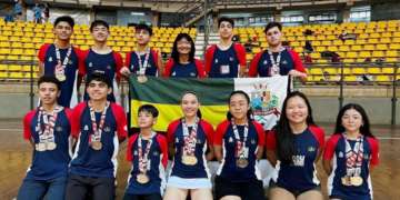 Com medalhas e pódio, Badminton de Itapetininga disputou Etapa Estadual