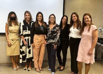 Deputada federal Simone Marquetto tem a primeira reunião de transição do Governo de São Paulo e discute projetos sociais