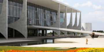 O Palácio do Planalto é a sede do Poder Executivo Federal e está situado na Praça dos Três Poderes em Brasília. (Agência Brasil)