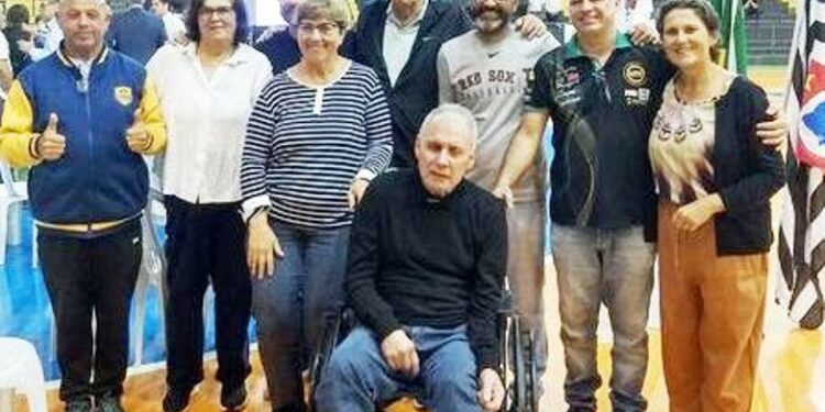 Homenagens a esportistas marcam a Copa de Voleibol em Itapetininga