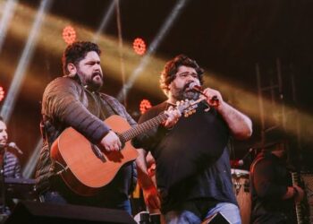 A dupla César Menotti & Fabiano é uma das atrações da Festa da Uva de São Miguel Arcanjo. (Divulgação)