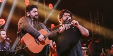 A dupla César Menotti & Fabiano é uma das atrações da Festa da Uva de São Miguel Arcanjo. (Divulgação)