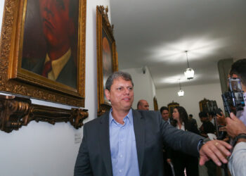 O Governador do Estado de São Paulo, Tarcísio Gomes de Freitas, em Reunião de Secretariado. (Divulgação/ Governo do Estado de São Paulo).