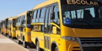 Ônibus de transporte escolar. (Agência Brasil)