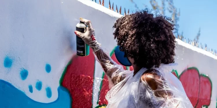 De acordo com a Secretaria de Promoção Social, o “Comunidades Criativas” deve ser implementado no polo do “Parada Jovem 4”, localizado no CEU das Artes, à rua Francisco Senger, 160, Parque São Bento. (Divulgação)