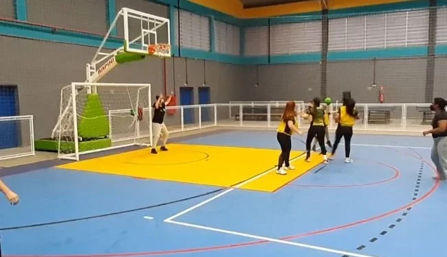 As escolinhas são promovidas pela Secretaria de Esporte, Lazer e Juventude de Itapetininga. (Divulgação).