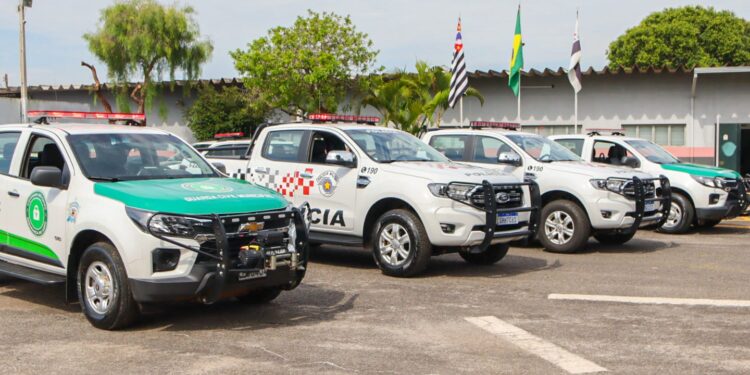 O município obteve estas viaturas modernas e equipadas para realizar a prevenção e o combate ao crime, garantindo um atendimento mais eficiente.(Divulgação)