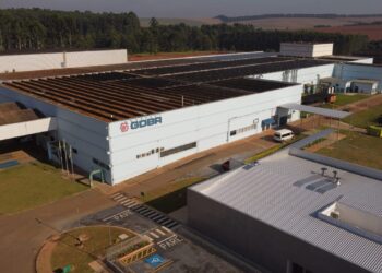 A GDBR, subsidiária brasileira do grupo japonês Toyoda Gosei, produz cerca 40 mil peças de carros por dia em Itapetininga. (William Furtado)