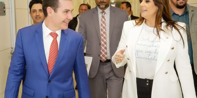 A audiência foi com representantes das cidades de Alambari, Sarapuí, Pilar do Sul, Jumirim e Itapeva. (Divulgação)