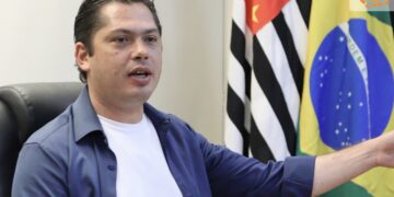 O prefeito Jeferson Brun (PSDB) em seu gabinete. (Divulgação/Prefeitura de Itapetininga)