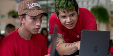 Cerca de 100 alunos participaram do workshop que trouxe um panorama do mercado de trabalho para desenvolvimento de jogos. (GameMaker/ Douglas Schinatto)