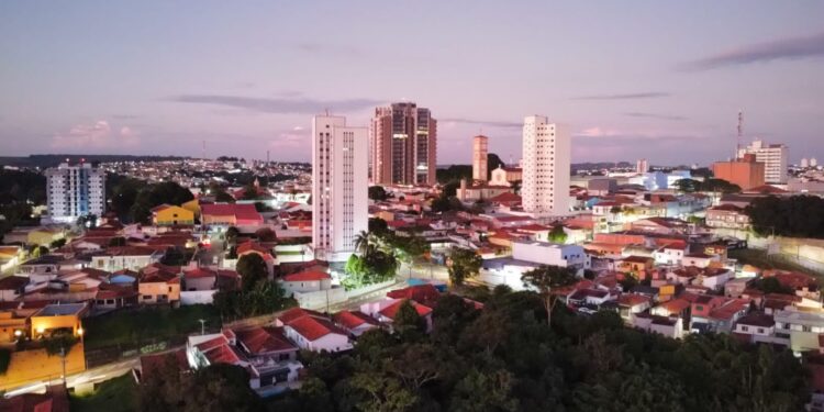 Itapetininga passa por um processo de verticalização urbana. (William Furtado)