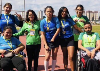 Professora Eunice Lima treina pessoas com deficiência há 13 anos. (Arquivo Pessoal)