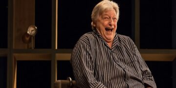A peça traz no elenco o ator Fulvio Stefanini que possui 68 anos de carreira, conhecido por papéis em telenovelas. (Divulgação)