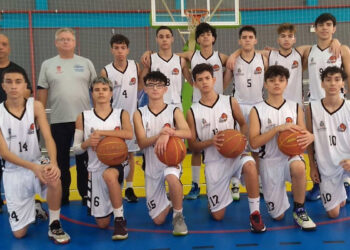 Nas partidas do torneio o time base do "Itapê Basket" está sendo representado pelos atletas João Farpella, Samuel, Caio, Gabriel Galão, João Corrêa, Nelson, Lucas, Victor, Pedro Rosa, Léo, Kaio, Vinicius, Kadu e João Pedro. (Divulgação)