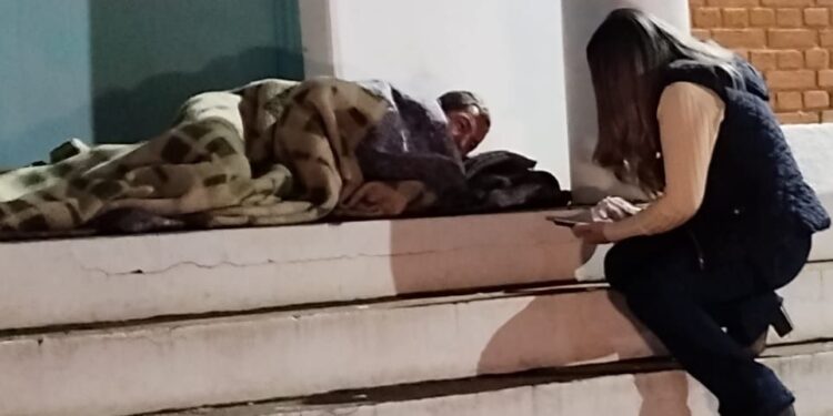 Durante as abordagens também é feita uma verificação do estado geral de saúde de cada morador e avaliada a predisposição de cada um no restabelecimento de seus vínculos familiares e afetivos.