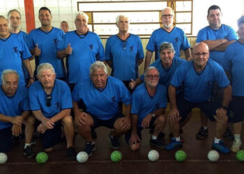 Orientado pelo técnico Oliveira, o time-base é formado pelos atletas Mário Conceição, Helvio, João Coan, Milton Ayres, Dirceu Alberto, Renato Nunes, João Jubran, Felipe Cardoso, Roberto Escarpinelle, Luiz Carlos, Rene Cunha, José Antônio e Edson Barbosa. (Divulgação/Prefeitura de Itapetininga)
