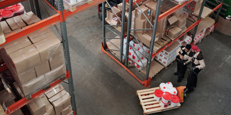 Ao todo são 25 vagas para pessoas com idade mínima de 15 anos. Os interessados devem ter concluído o Ensino Fundamental. (Divulgação)