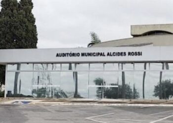 O Auditório Municipal Alcides Rossi fica no Paço Municipal. (Divulgação/Prefeitura de Itapetininga)
