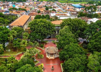 Posicionada próximo à capital paulista, com ótimos acessos através da rodovia Castelo Branco e Raposo Tavares, São Miguel Arcanjo está distante apenas 180 km da cidade de São Paulo. (Divulgação)