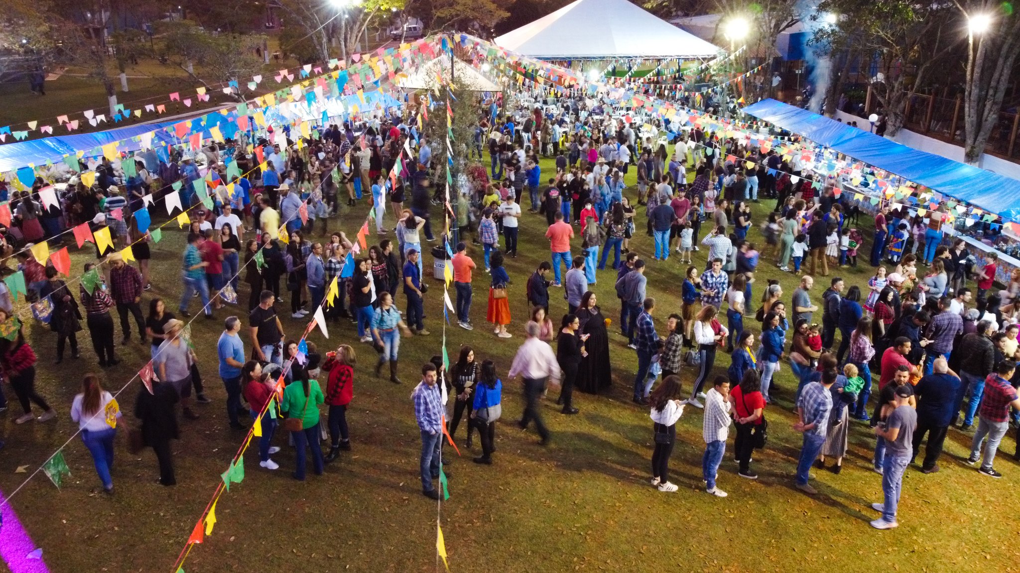 Festa Julina: sábado tem arraial na Cia Xadrez Dance em Lafaiete