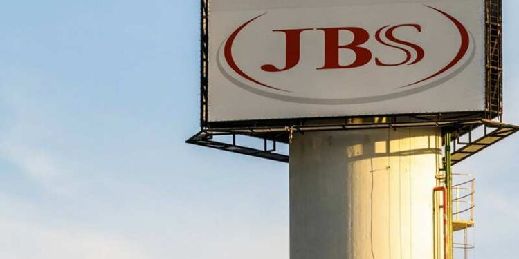 A JBS oferece vagas na unidade de Itapetininga. (Divulgação)