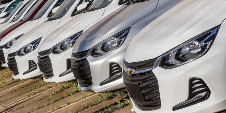 Venda de carros na Cidade do Automóvel em Brasília. Foto Rafa Neddermeyer/ Agência Brasil