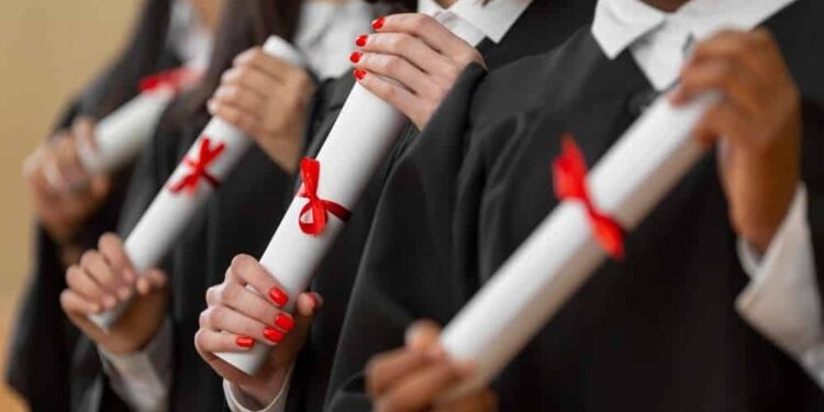 Todos os cursos são gratuitos e presenciais. Conforme a gestão municipal, a qualificação oferecida tem garantido aos jovens o primeiro emprego. (Divulgação)