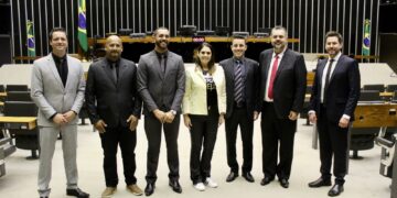 Audiência em Brasília reúne deputada federal Simone Marquetto e autoridades do interior paulista