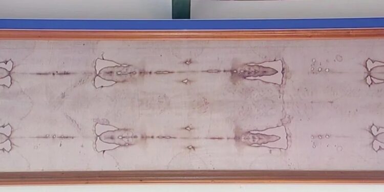 Para celebrar os 35 anos de fundação da Associação Nossa Senhora Rainha da Paz, em Itapetininga, a ANSPAZ abre ao público, pela primeira vez, a Exposição da Réplica Original do Santo Sudário. (Divulgação)