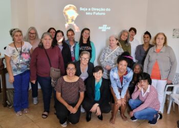 O Centro de Referência de Atendimento às Mulheres (CRAM) de Itapetininga, órgão vinculado ao (CREAS), realizou nesta terça-feira, dia 1º, com o apoio da Secretaria Municipal de Promoção Social e do Sebrae, palestra sobre “Seja a Direção do Seu Futuro”. (Divulgação)