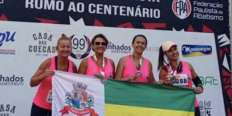 Liderados pela atleta e professora municipal, Tati Gonçalves, a equipe de Itapetininga se classificou entre as melhores 14 delegações do Brasil. (Divulgação)