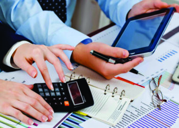 Durante o curso, o interessado terá contato com ferramentas que ajudam a lidar melhor com o dinheiro que circula na empresa e aprenderá a elaborar a planilha para controlar o fluxo de caixa, com o passo a passo para organizar as contas da forma correta. (Divulgação)