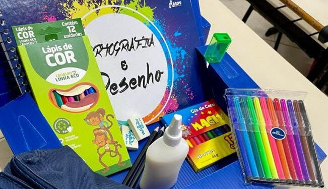 Os kits de materiais podem variar de cinco a 14 itens, de acordo com a faixa etária e etapa escolar, indispensáveis para o desenvolvimento das atividades das crianças. (Divulgação)