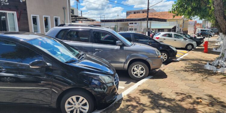 Estacionamento rotativo. (William Furtado)
