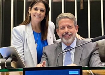O presidente da Câmara dos Deputados, Arthur Lira e a deputada federal Simone Marquetto. (Divulgação)