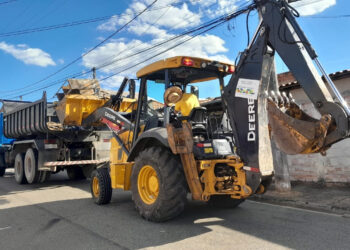 Escavadeira. (Divulgação)