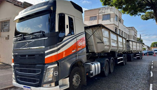 A Campanha “SOS Rio Grande do Sul” contou, mais uma vez, com adesão maciça da população itapetiningana e da região, de voluntários, empresários, grupos religiosos, associações e entidades entre muitos outros. (Divulgação)