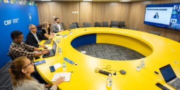 Reunião da CBF com Simone Marquetto. (Divulgação)