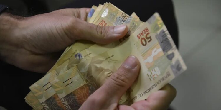 O PIS é pago pela Caixa Econômica Federal; e o Pasep, pelo Banco do Brasil. (Divulgação)