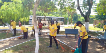 Trabalhos de limpeza e manutenção. (Divulgação)