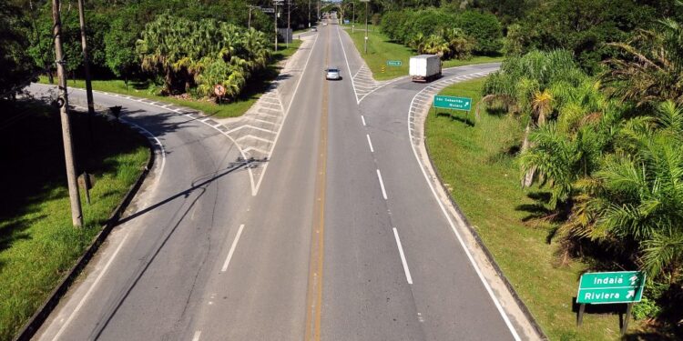 Com uma malha de aproximadamente de 22 mil km de rodovias pavimentadas, muitas implantadas previamente à legislação ambiental, São Paulo agora terá regras que viabilizam a conformidade com as normativas ambientais e proteção dos ecossistemas locais.(Divulgação)