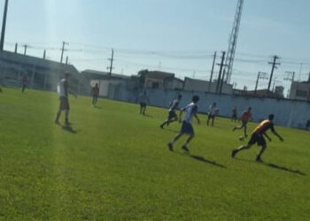 Jogo de futebol. (Divulgação)