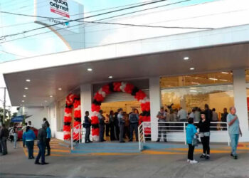 O Poupatempo de Itapetininga está localizado na Rua Alfredo Maia, 612 - Centro -, e o horário de funcionamento é de segunda a sexta-feira, das 9h às 17h, e sábado, das 9h às 13h.